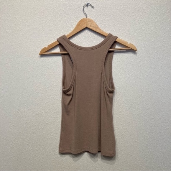 Unlabeled Tan Ribbed Tank Top - Picture 5 of 9